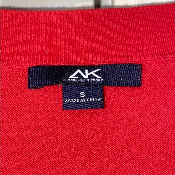 ANNE KLEIN SPORT LIGHTWEIGHT V-NECK SWEATER - Picture 3 of 6